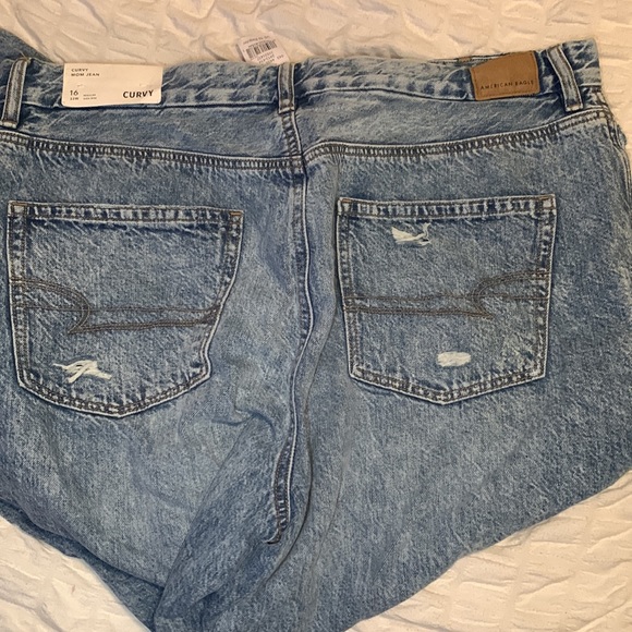 American Eagle Curvy Mom Jeans size 16 - Picture 9 of 12
